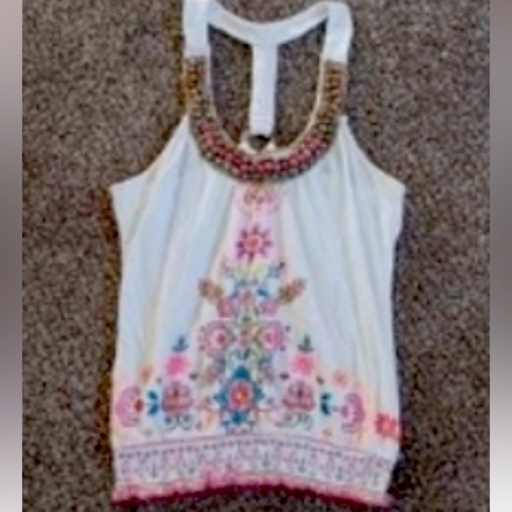 Bongo beaded tank 🌸